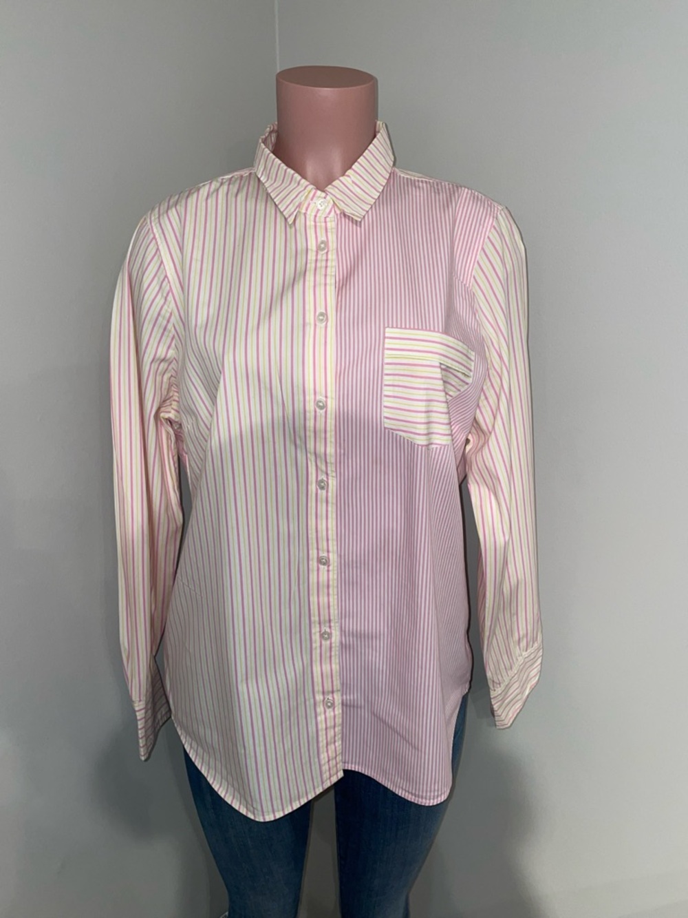 J. Crew Lightweight cotton-blend shirt in signature fit. XL